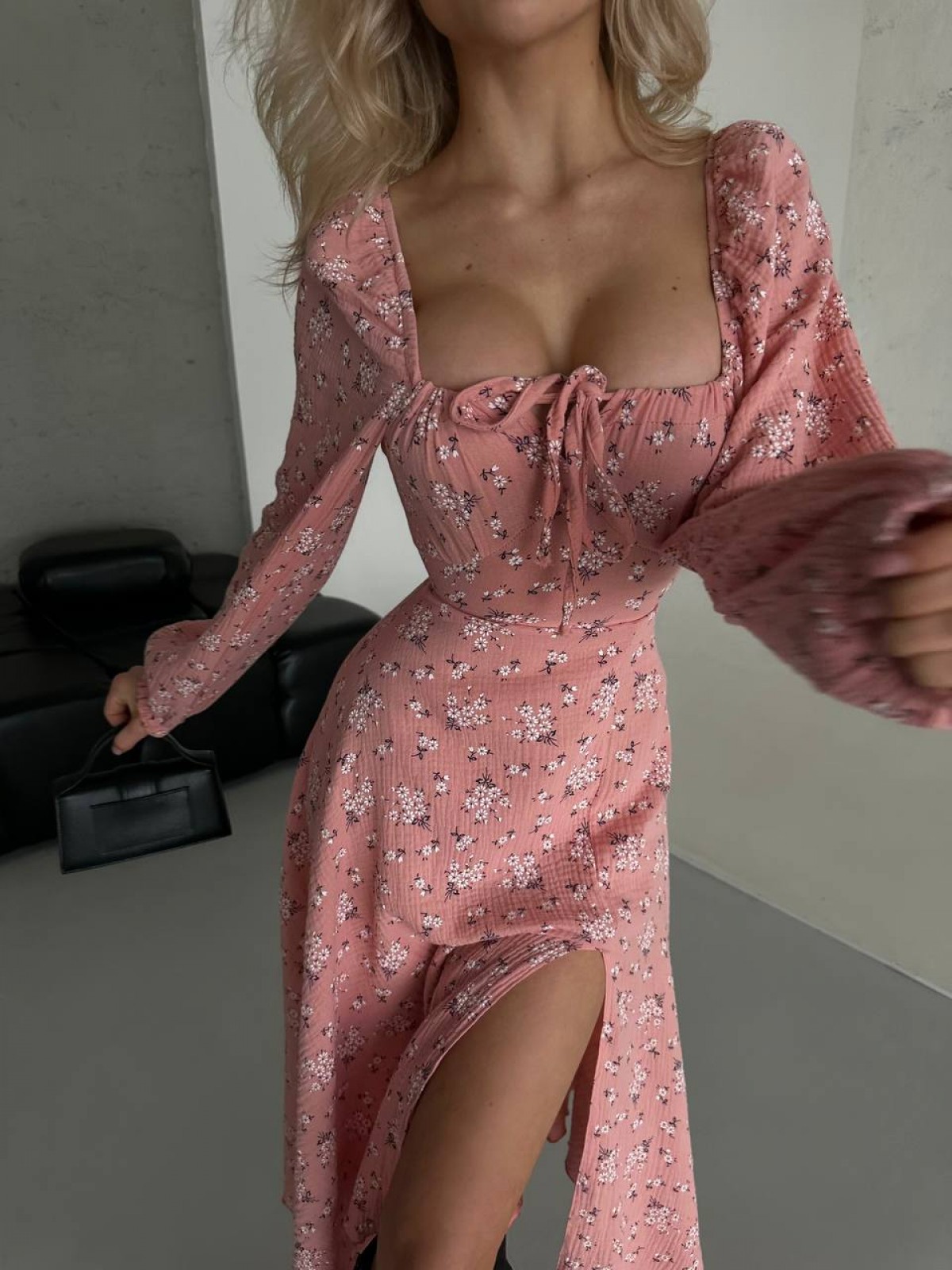 Жіноче плаття з мусліну колір рожевий р.42/44 452523