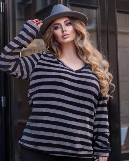 Жіночий светр у смужку чорного кольору 382739
