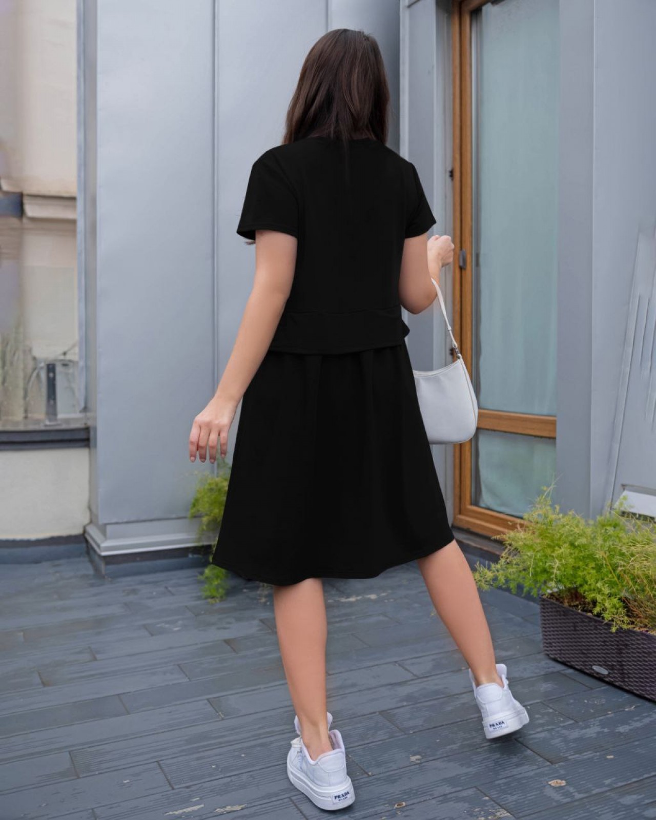 Жіноча сукня з коротким рукавом колір чорний р.42/46 433479