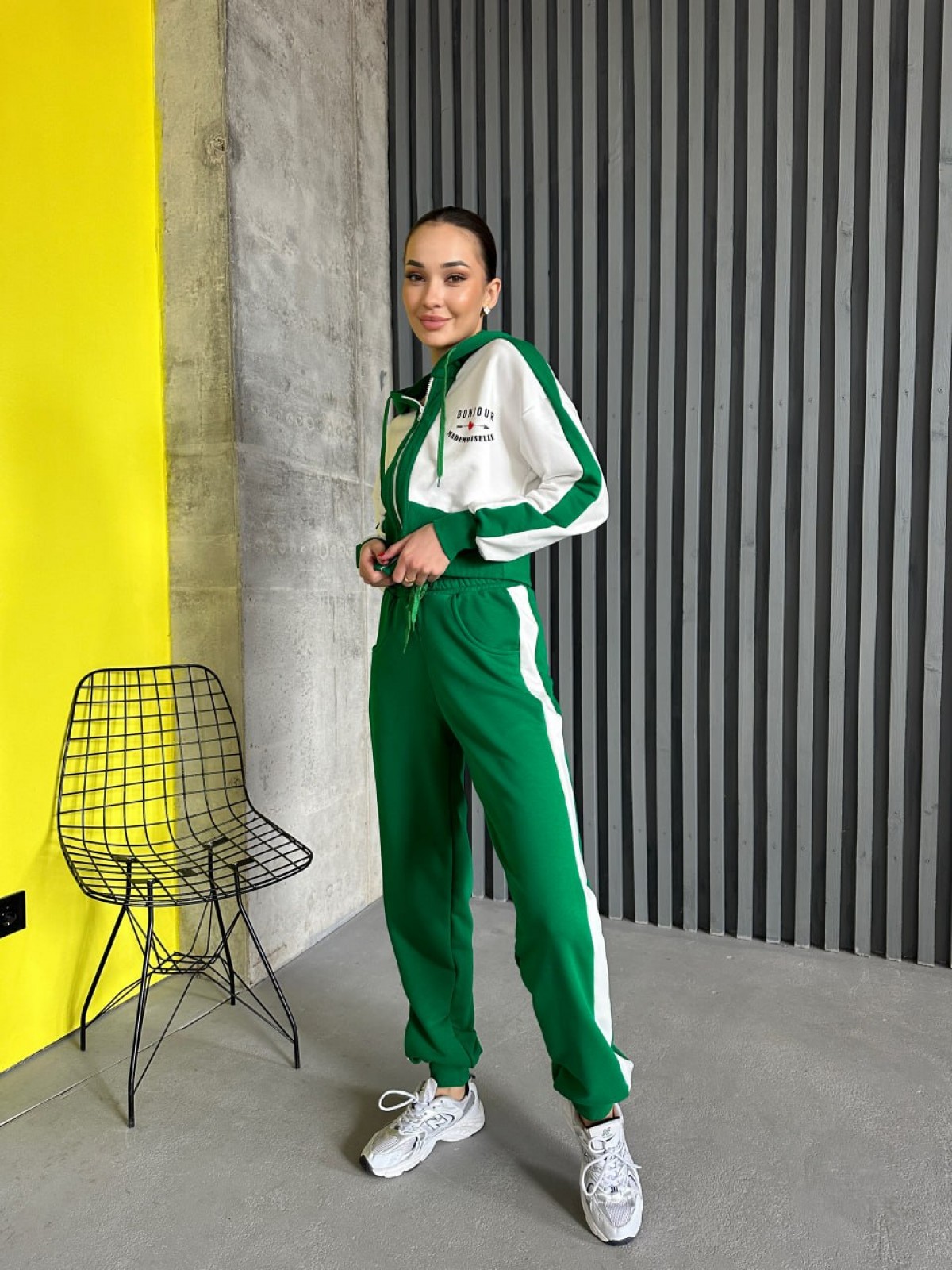 Жіночий спортивний костюм колір зелений р.42/44 450758