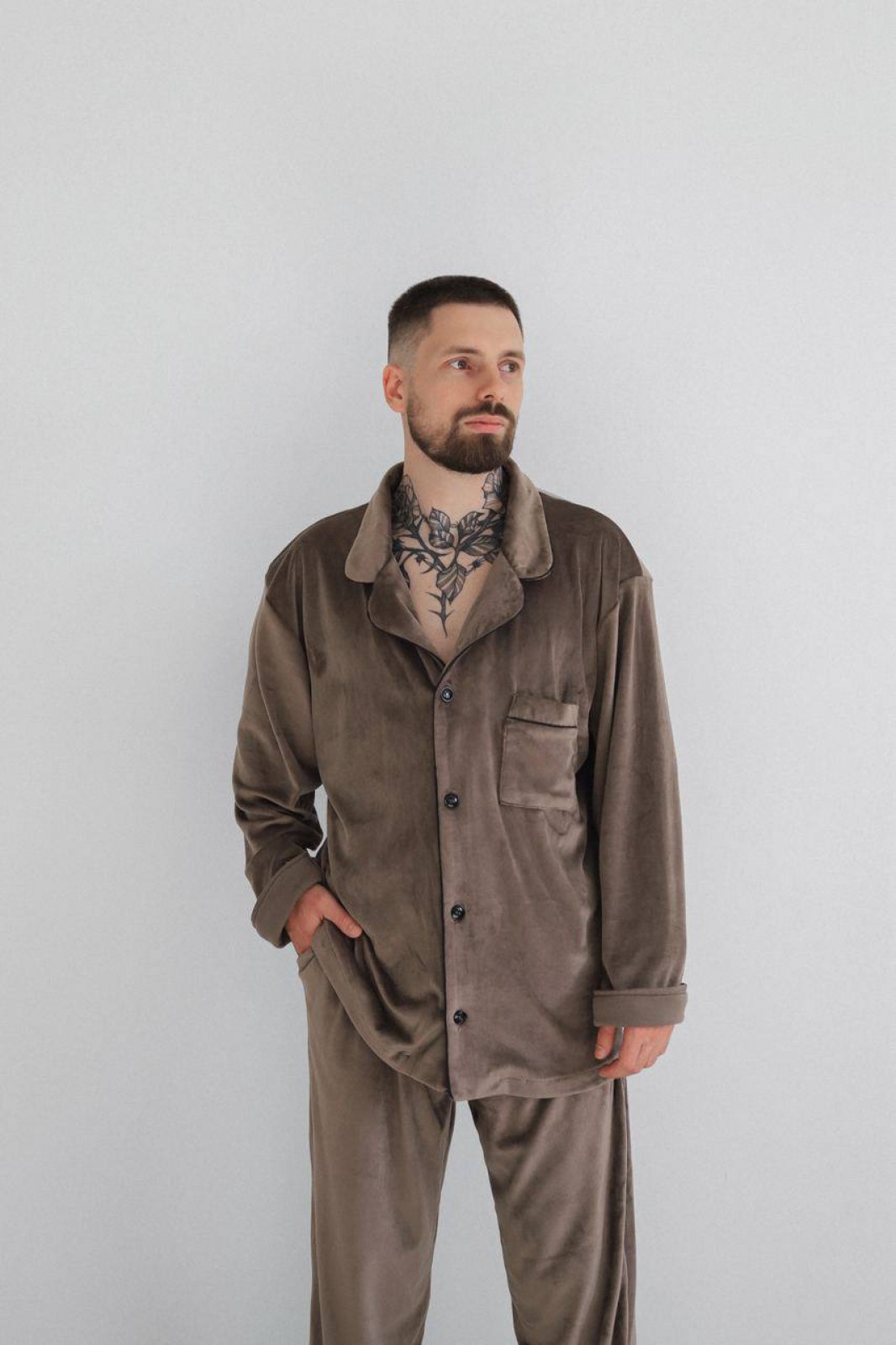 Чоловіча піжама з велюру колір коричневий р.XL 449785