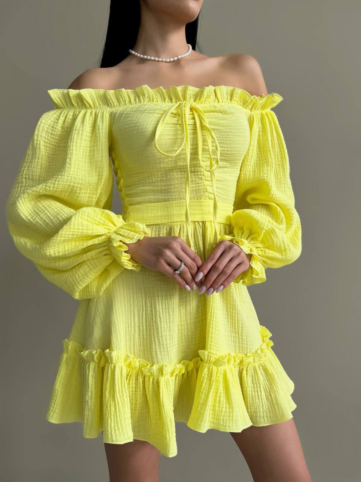 Жіноча сукня з рюшами колір жовтий р.42/44 432166