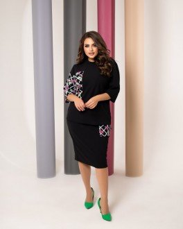 Жіночий костюм кофта зі спідницею зі вставками з квітковим принтом чорний 381734