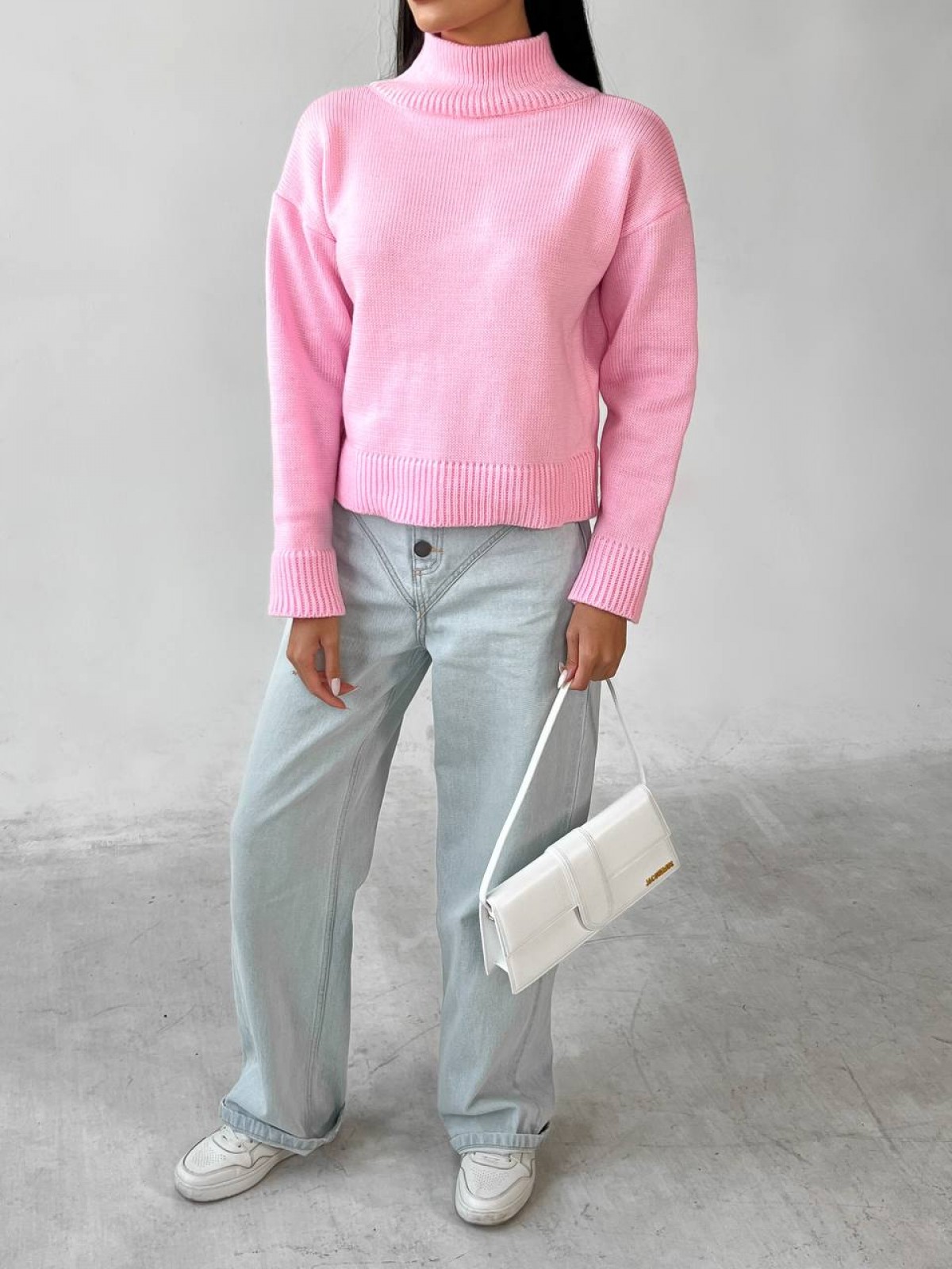 Жіночий яскравий светр колір рожевий р.42/46 443574