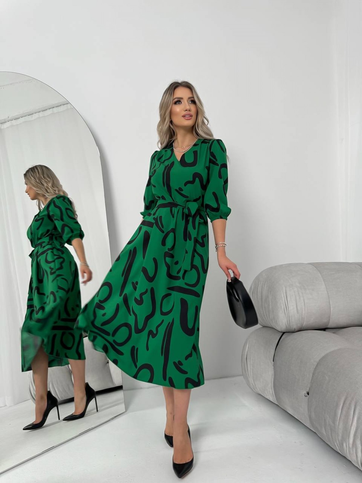 Жіноча сукня із шовкового софту колір зелений р.46/48 454133