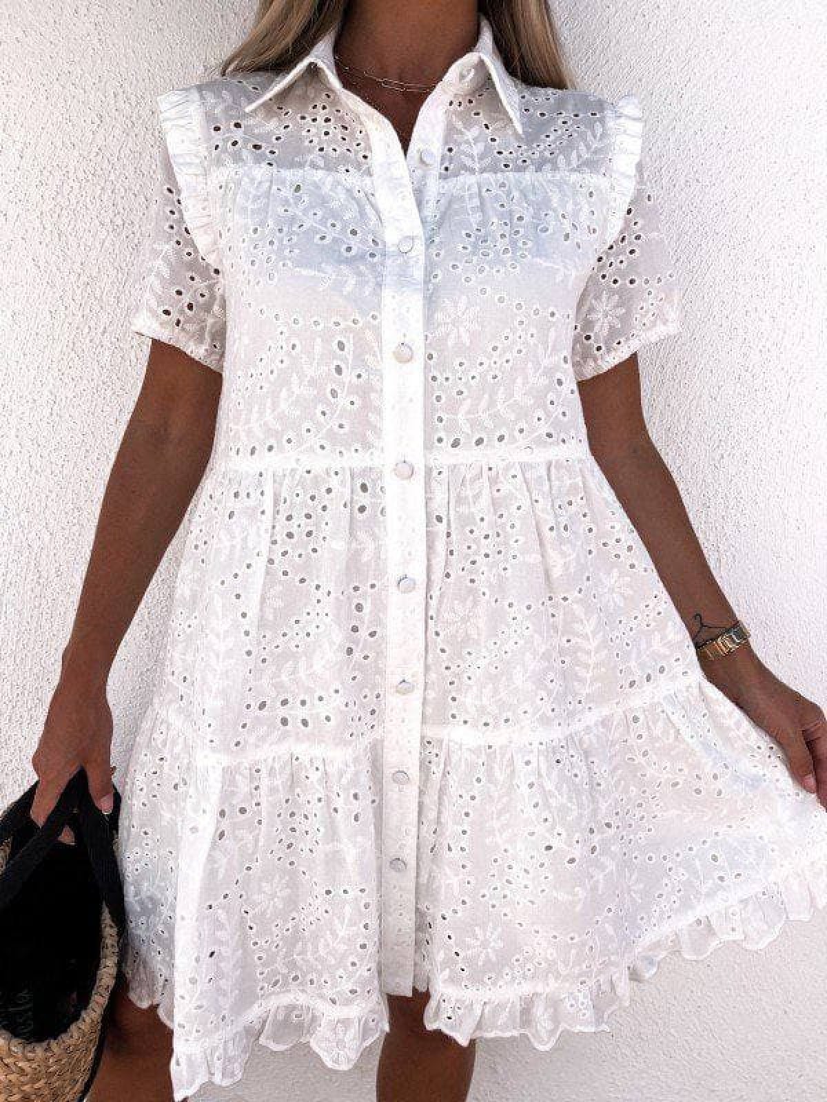 Жіноча сукня білого кольору з прошви на гудзиках розмір батал SKL92-305856